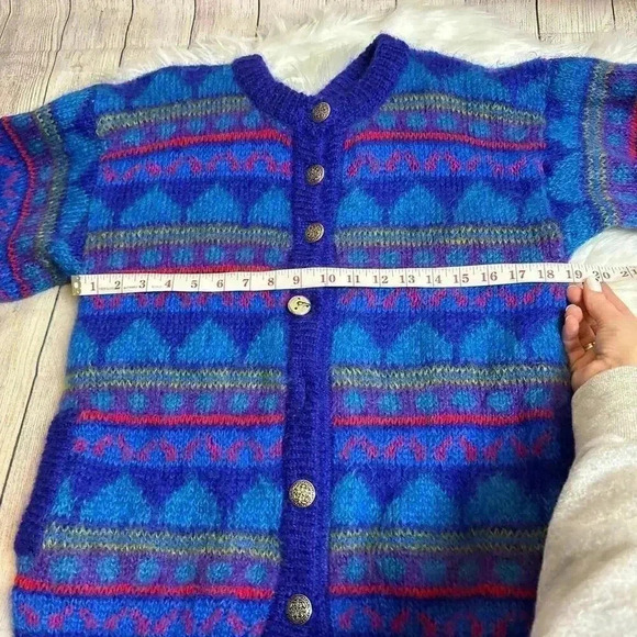Icelandic Design Mohair and Wool Cardigan Sweater with Pockets Size S/M - Picture 7 of 9